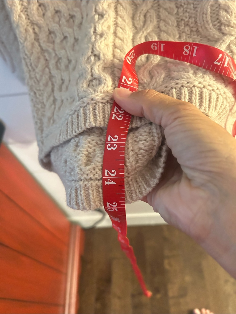 Aran Mór Ireland 100% Merino Wool Cable Knit Sweater — Medium - Picture 14 of 15